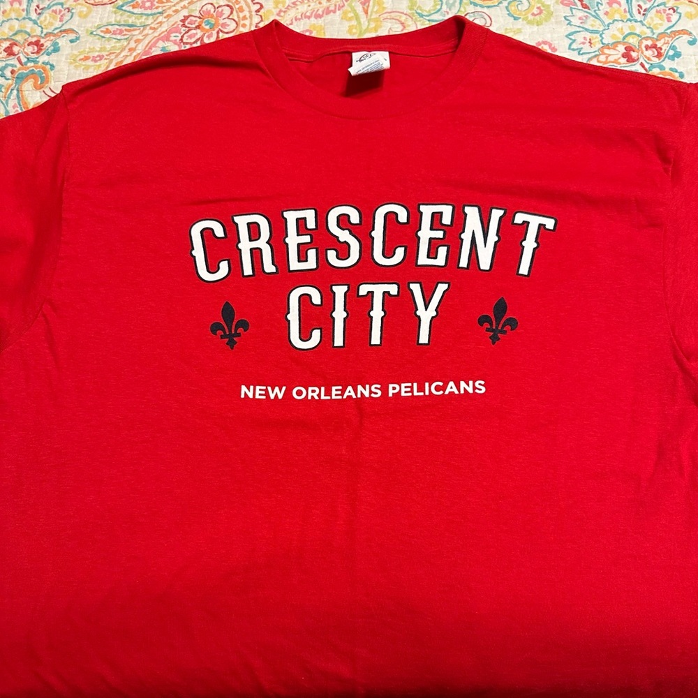 New Orleans Pelicans T-shirt